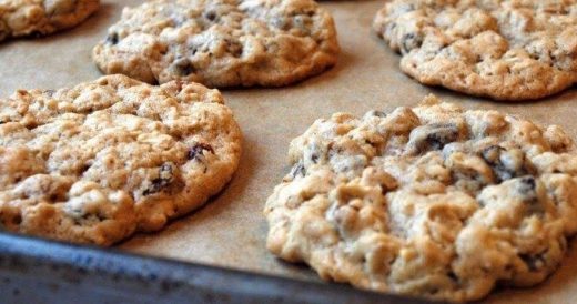Super Simple And Healthy Cookies Use Only Three Ingredients