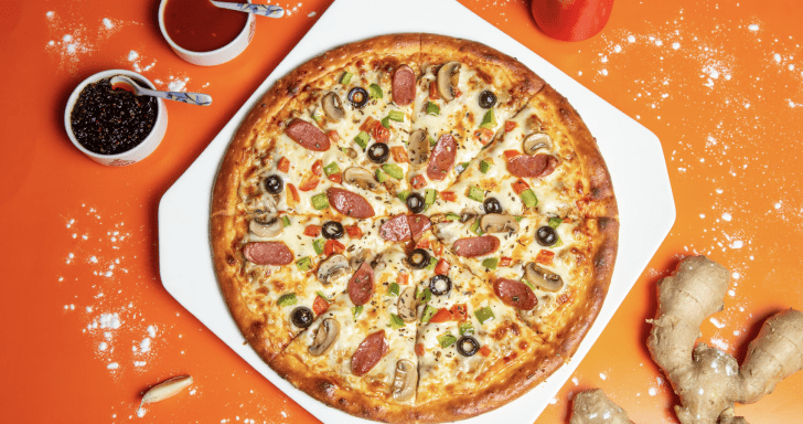 How 10 Pizzas Are Made Around The World