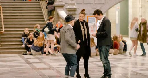 Man Starts “Grease” Flash Mob In The Middle Of A Busy Train Station