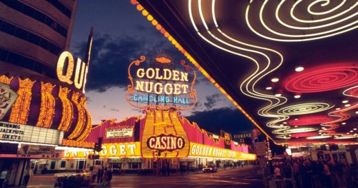 People Share Their “What Happens In Vegas, Stays In Vegas” Story