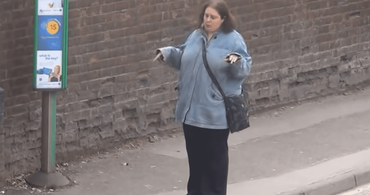 Bus Stop “Dancing Queen” Gets Discovered