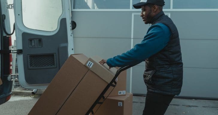 Delivery Man Notices Driveway, Instantly Acts Like A Child And Cracks Homeowner ...