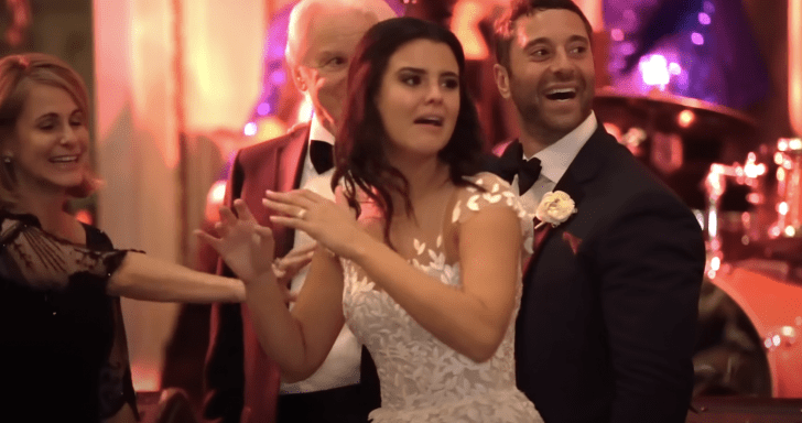 Mom Ends Wedding Speech To Cue In “Les Miserables” Flash Mob