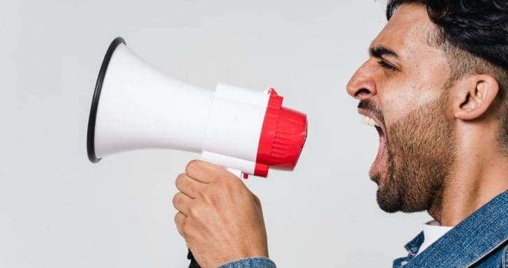People Shout Their Revenge Stories From The Rooftops